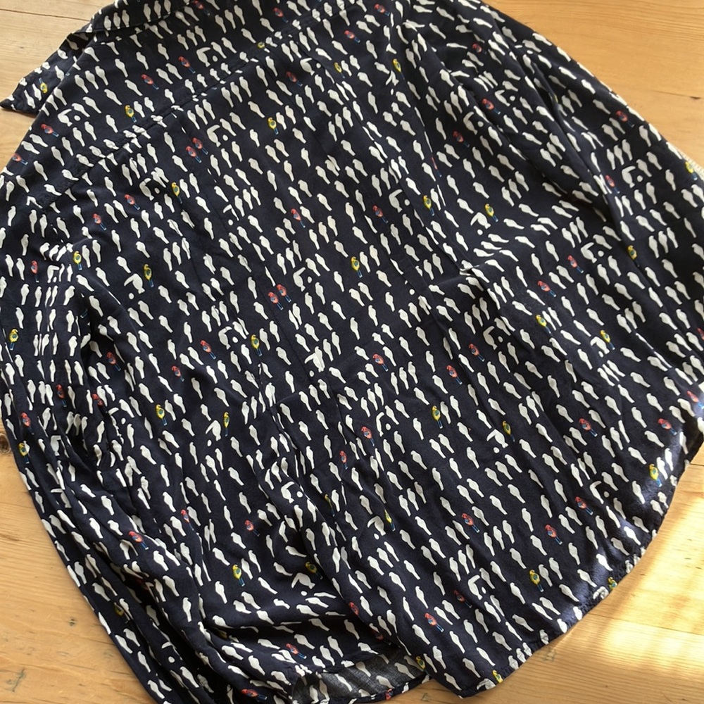 Maeve by Anthropologie Wynwood parrot button down blouse (fits like a 4) - Picture 2 of 8